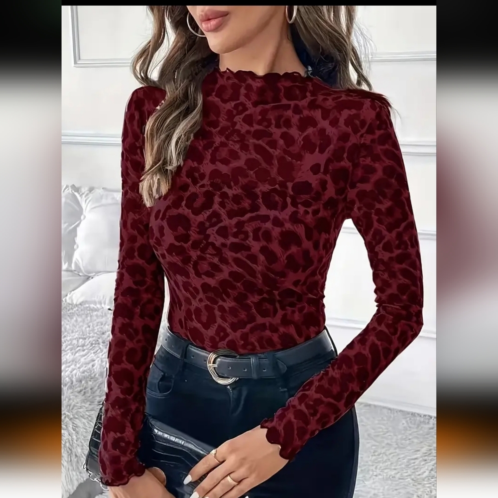 Leopard Print High Stretch Long Sleeve Top